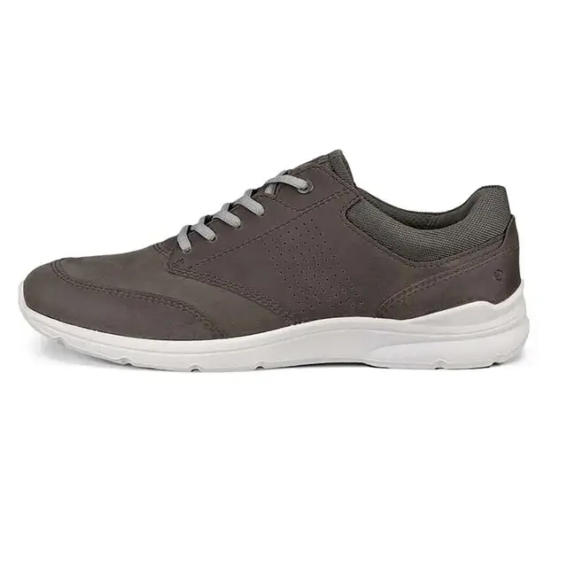 ECCO Irving Tarmac Maat 49 Budget