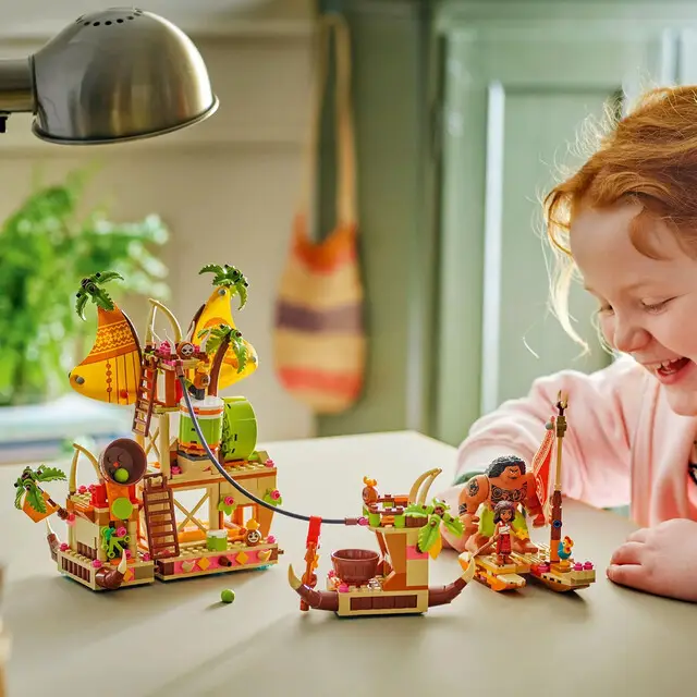 Budget Lego 43258 Disney Princess Kakamora Barge