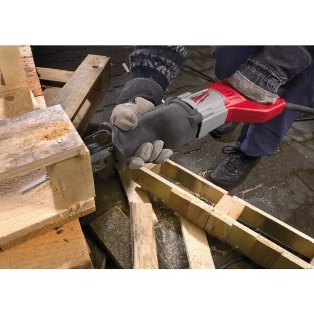 Milwaukee SSD 1100 X Reciprozaag - 1100 Watt SAWZALLFIXTEC Weekendaanbieding